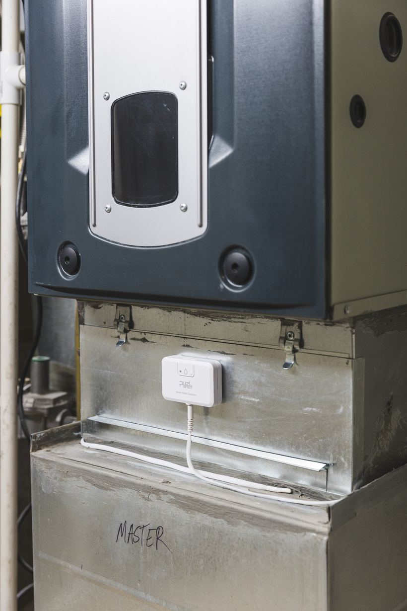 PuzL Detect mounted on furnace ductwork