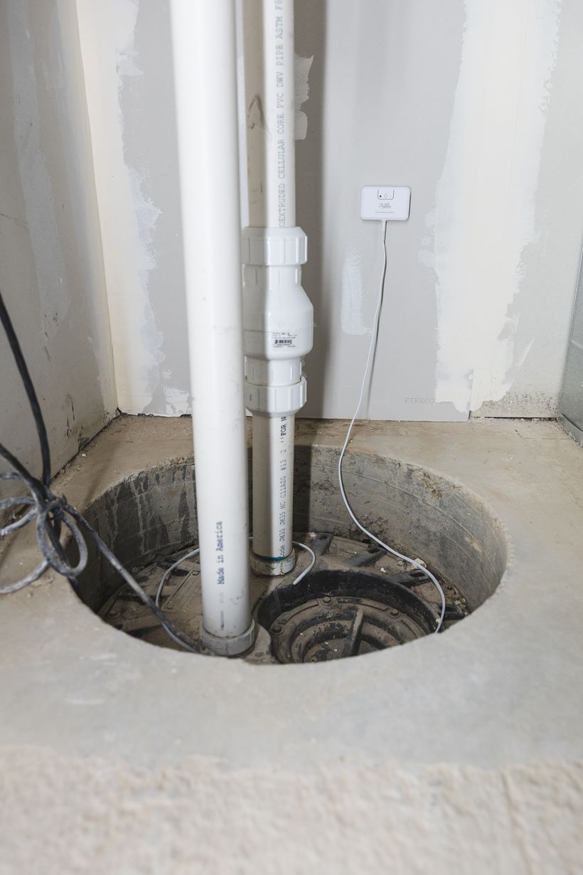 PuzL Detect above a sump pit with the cable circling the pumps